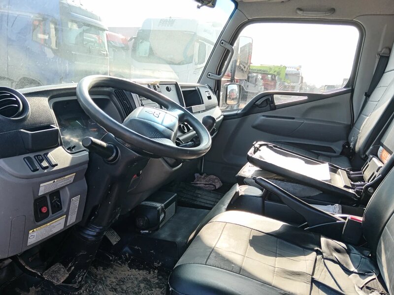 ТТМ-Центр АФ-4762 на шасси Mitsubishi FUSO Canter Изотермический/рефрижератор с гидробортом — фото 12