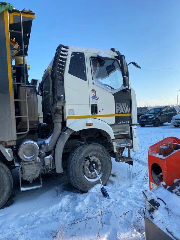 FAW J6 8x4 Самосвал — фото 2