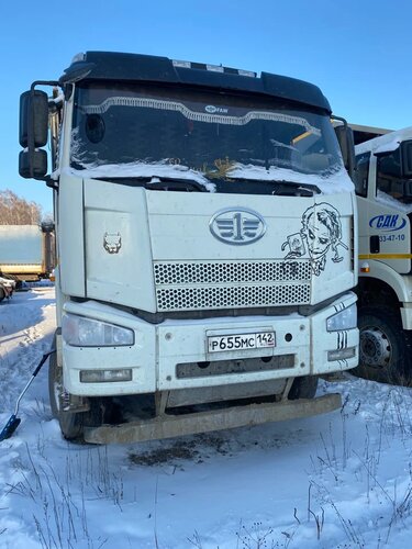 FAW J6 8x4 Самосвал