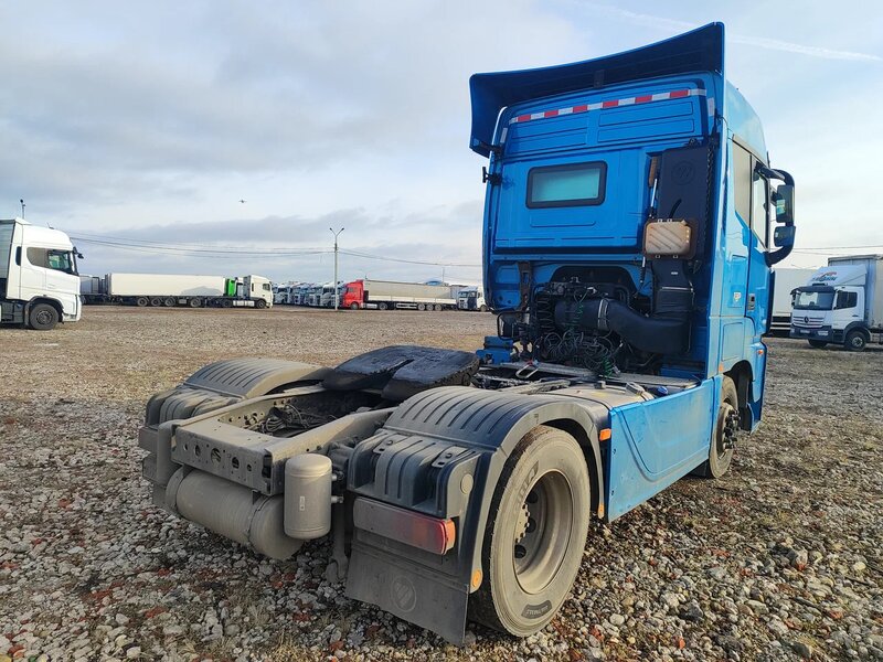 Foton AUMAN 4x2 Седельный тягач — фото 6