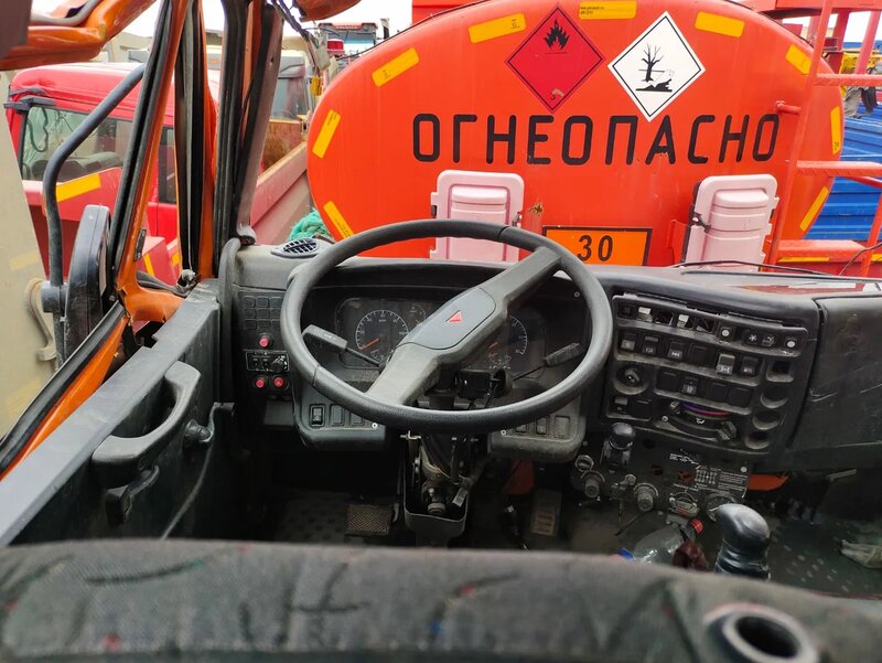 НПО Трансмастер 4671 на шасси КамАЗ 43118 6x6 Автоцистерна пищевая — фото 6