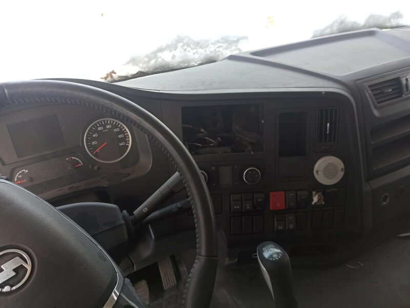 Shacman (Shaanxi) SX 8x4 Самосвал — фото 7