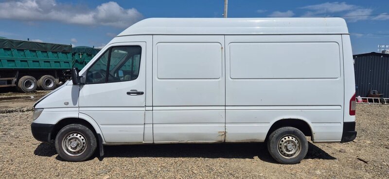 Mercedes-Benz SPRINTER Цельнометаллический — фото 5