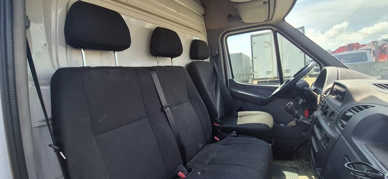 Mercedes-Benz SPRINTER Цельнометаллический — фото 10
