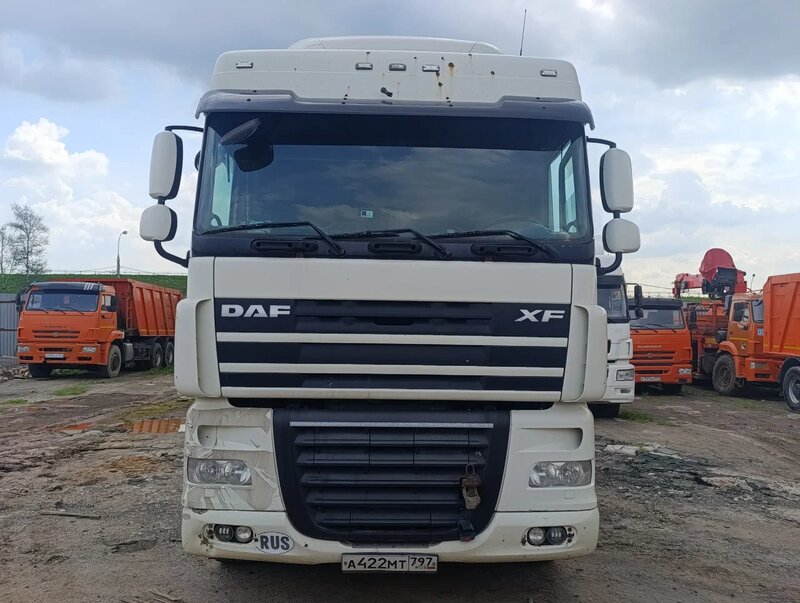 DAF XF 4x2 Седельный тягач — фото 1