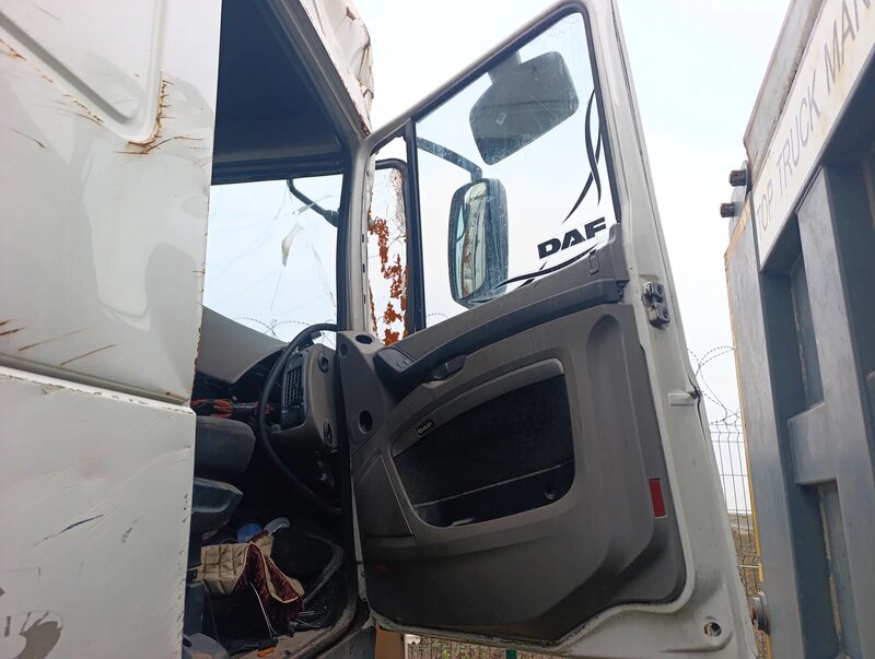 DAF XF 4x2 Седельный тягач — фото 8