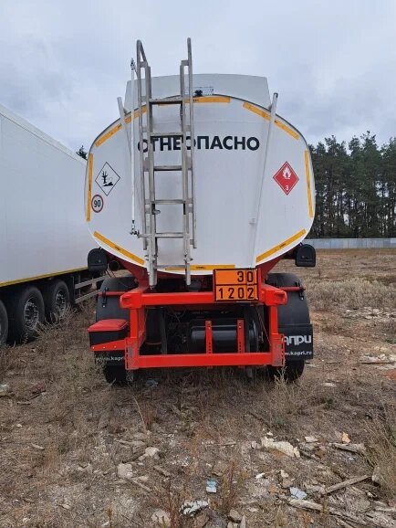 Компания автоприцепов 9639 Полуприцеп цистерна — фото 4