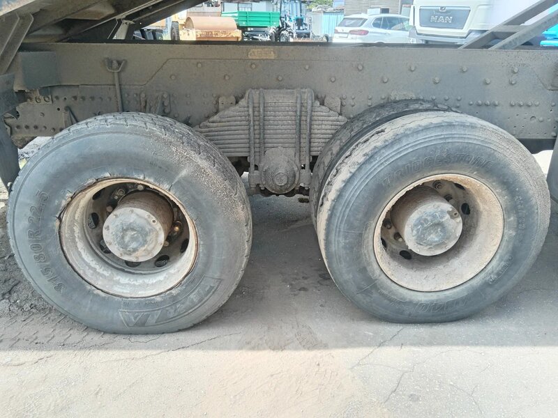 Shacman (Shaanxi) SX 8x4 Самосвал — фото 11