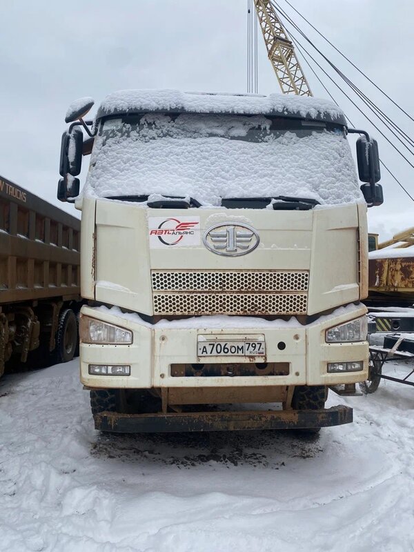 FAW CA 3310 8x4 Самосвал — фото 1