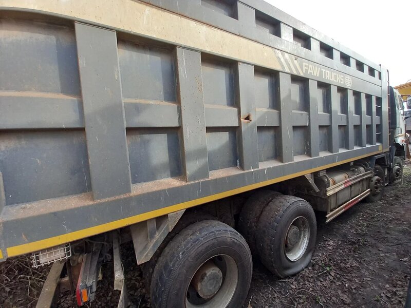 FAW J6 8x4 Самосвал — фото 4