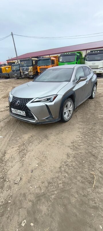 Lexus UX200 — фото 3