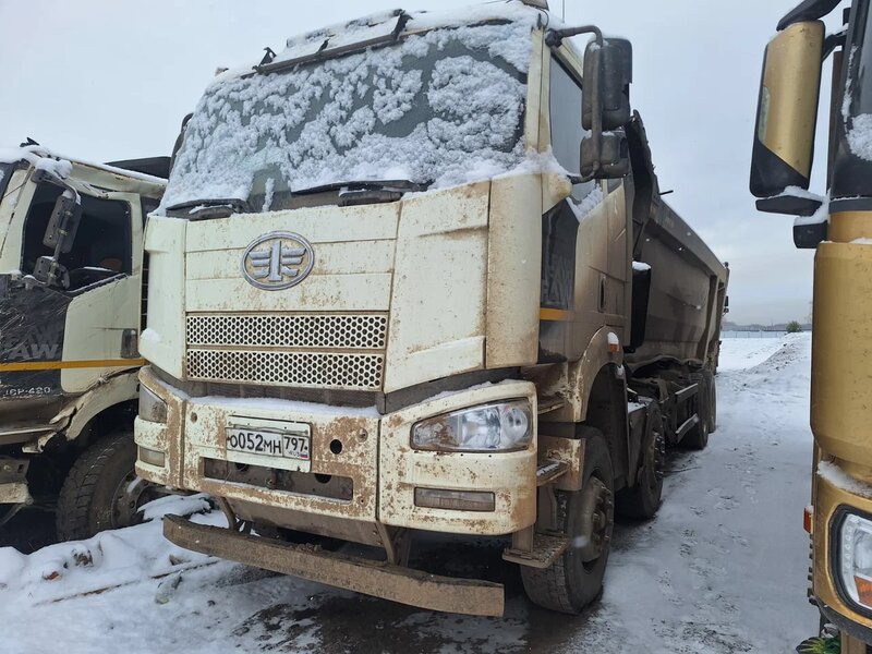 Автомастер 6589 на шасси FAW CA 3310 8x4 Самосвал — фото 3