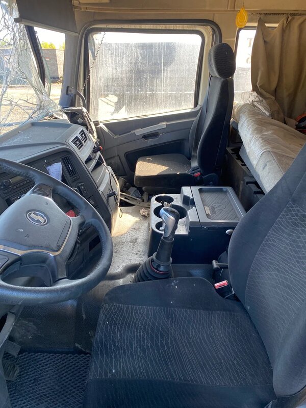 Shacman (Shaanxi) SX 8x4 Самосвал — фото 10