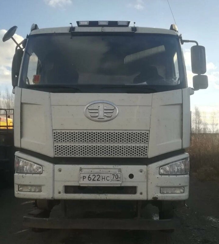 FAW J6 8x4 Самосвал — фото 1