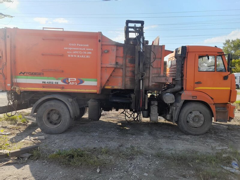 Ряжский авторемонтный завод МК-4552 на шасси КамАЗ 43253 4x2 Мусоровоз — фото 2