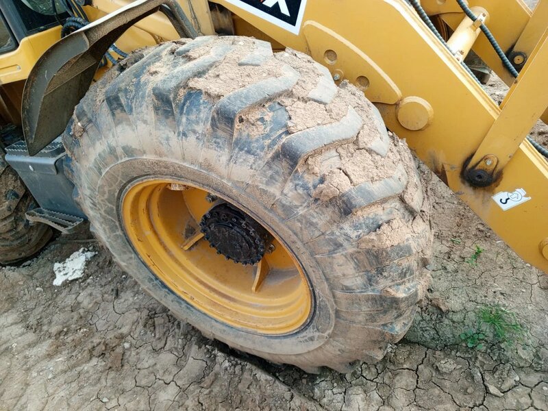 RUNMAX SE460 Экскаватор-погрузчик — фото 8