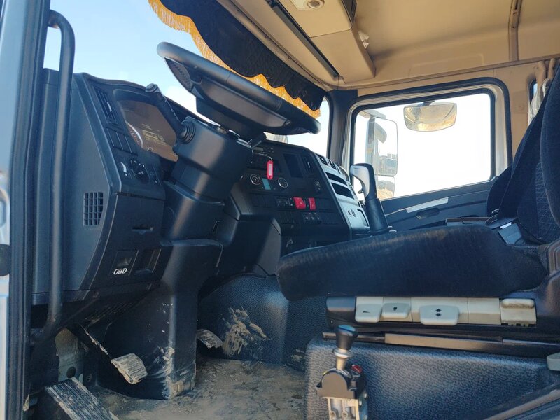 Shacman (Shaanxi) SX 8x4 Самосвал — фото 12