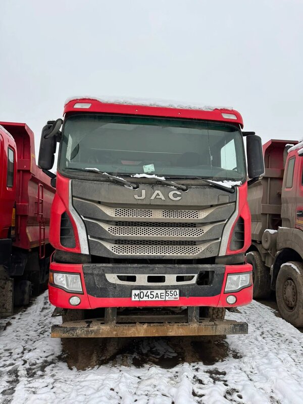 JAC N410 8x4 Самосвал — фото 1