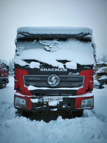 Shacman (Shaanxi) SX 8x4 Самосвал