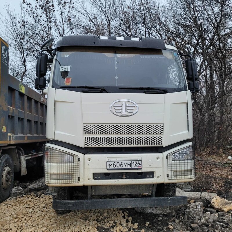 FAW CA 3310 8x4 Самосвал — фото 1