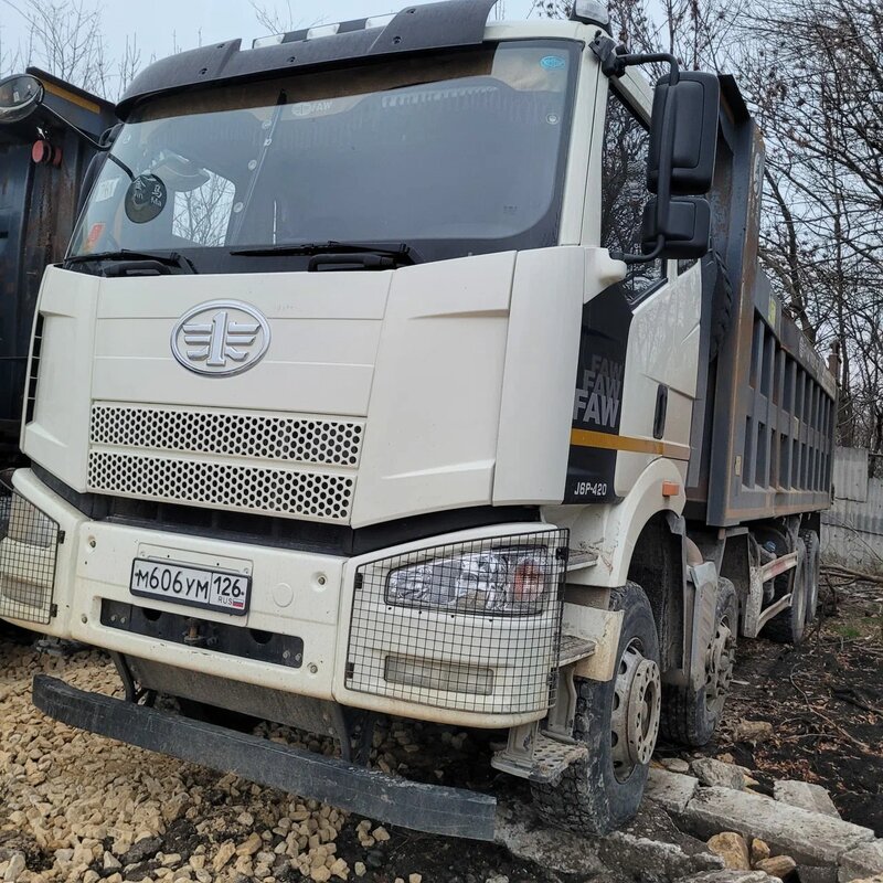 FAW CA 3310 8x4 Самосвал — фото 3