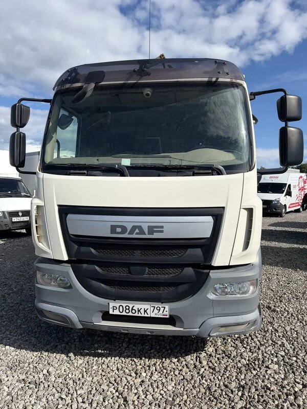 ПМЗ-АвтоБетон UMC на шасси DAF LF 4x2 Мусоровоз — фото 1