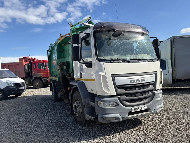 ПМЗ-АвтоБетон UMC на шасси DAF LF 4x2 Мусоровоз — фото 2