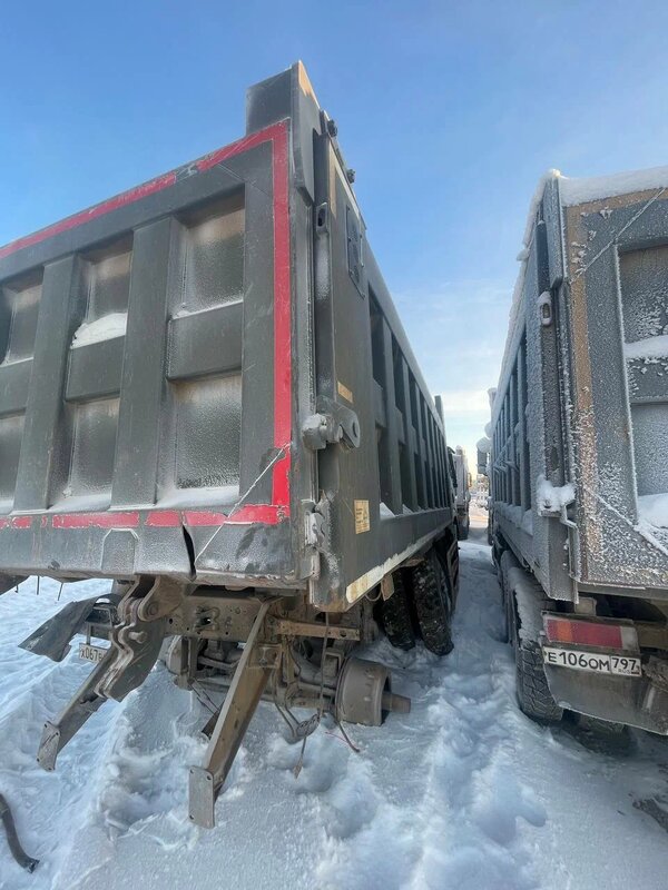 Shacman (Shaanxi) SX 6x6 Самосвал — фото 5