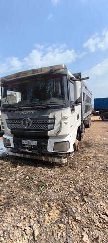 Shacman (Shaanxi) SX 8x4 Самосвал