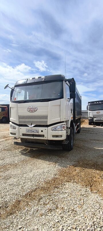 FAW J6 6x4 Самосвал — фото 3