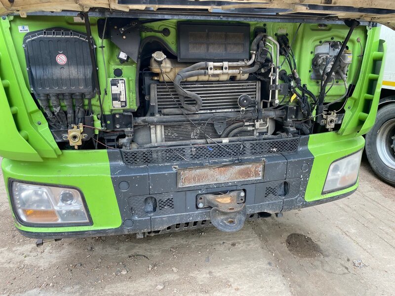 Shacman (Shaanxi) SX 8x4 Самосвал — фото 9