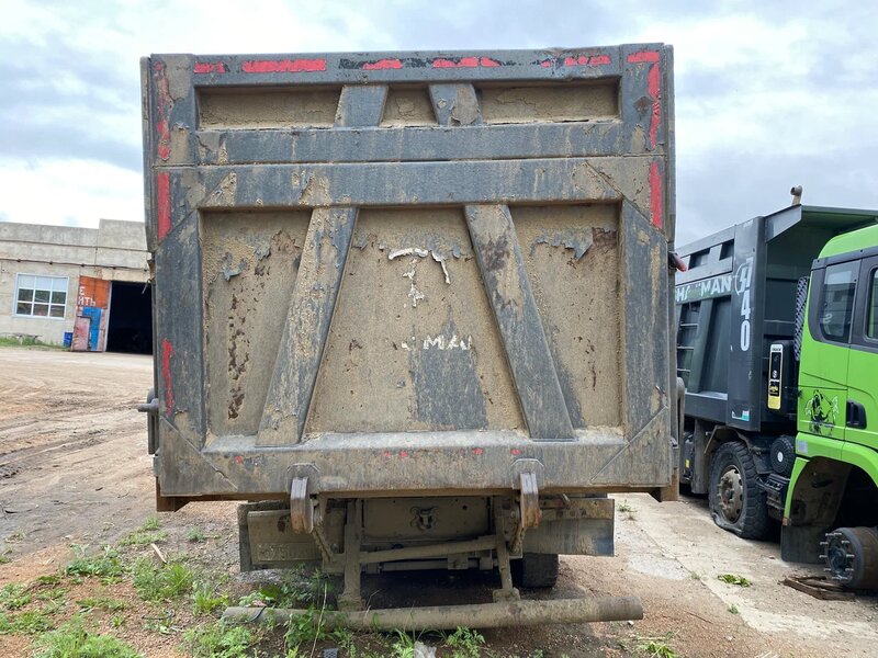 Shacman (Shaanxi) SX 8x4 Самосвал — фото 13