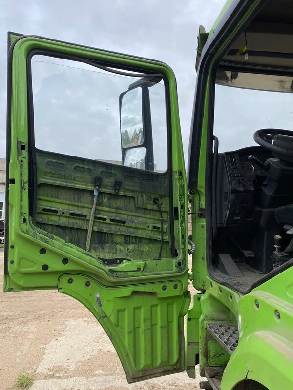 Shacman (Shaanxi) SX 8x4 Самосвал — фото 14