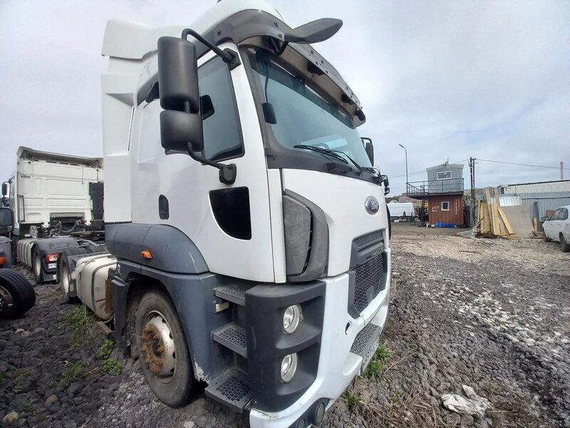 Ford Cargo 4x2 Седельный тягач — фото 2