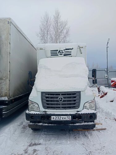 Луидор-Тюнинг 3010 на шасси GAZ GAZON NEXT Изотермический/рефрижератор с гидробортом