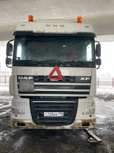 DAF XF 4x2 Седельный тягач