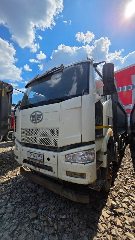 Автомастер 6589 на шасси FAW CA 3310 8x4 Самосвал — фото 3