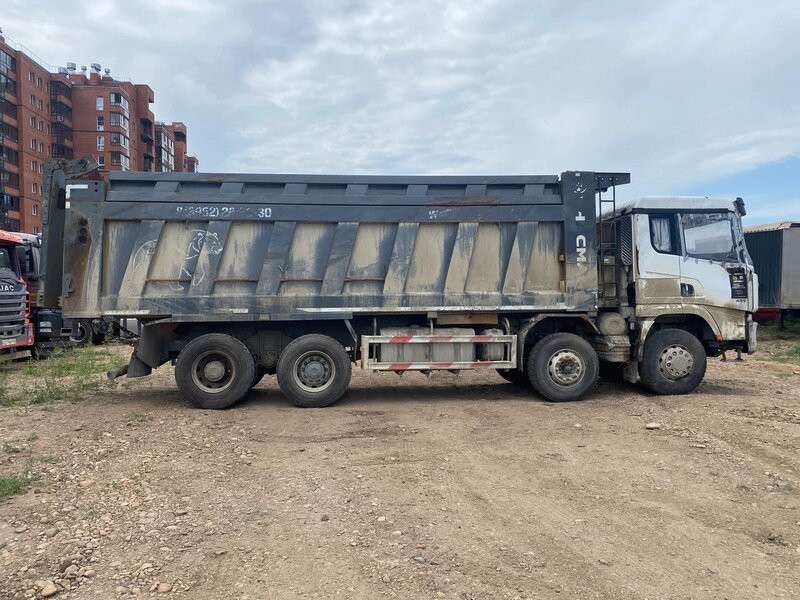 Shacman (Shaanxi) SX 8x4 Самосвал — фото 4