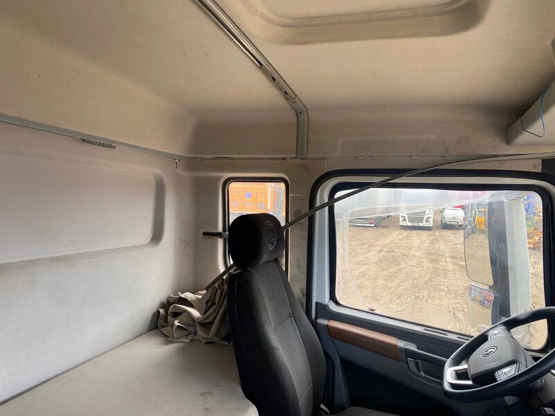 Shacman (Shaanxi) SX 8x4 Самосвал — фото 12