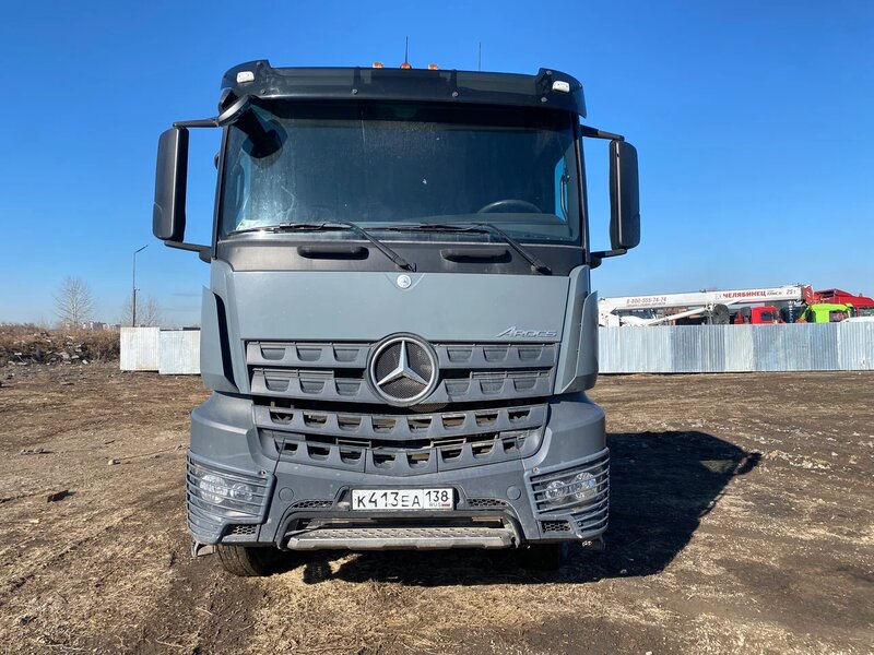 Mercedes-Benz AROCS 6x4 Седельный тягач — фото 1