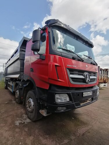 BEIBEN BBTR 8x4 Самосвал