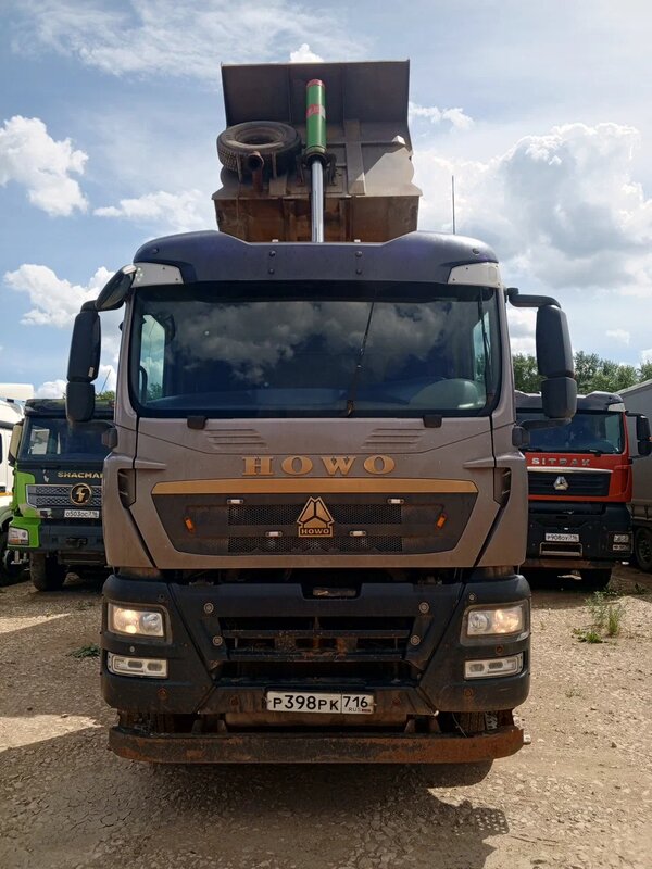 Howo T5G 8x4 Самосвал — фото 1