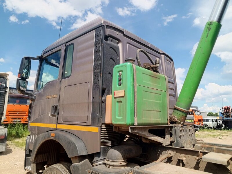 Howo T5G 8x4 Самосвал — фото 8