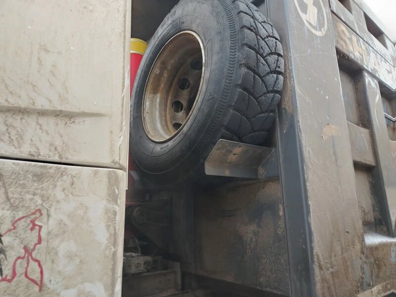 Shacman (Shaanxi) SX 8x4 Самосвал — фото 9
