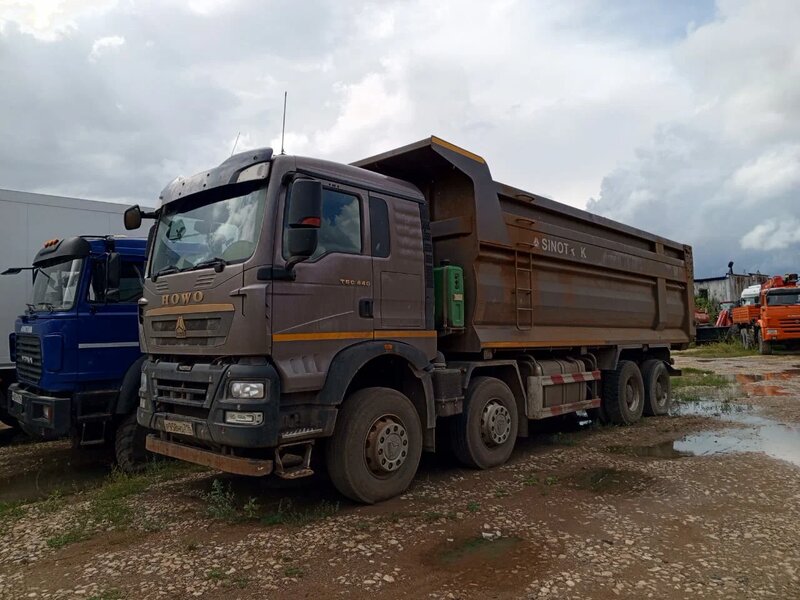 Howo T5G 8x4 Самосвал — фото 3
