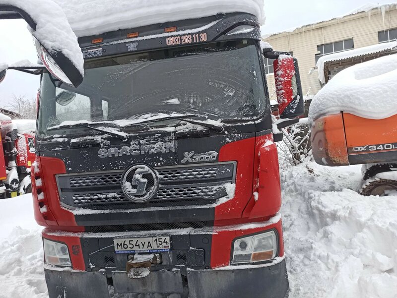 Shacman (Shaanxi) SX 8x4 Самосвал — фото 1