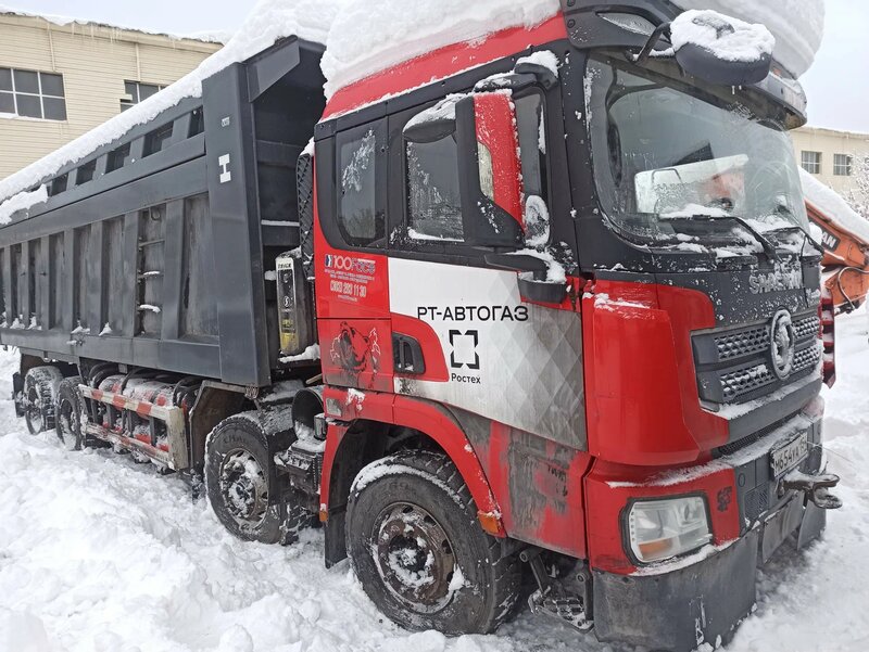 Shacman (Shaanxi) SX 8x4 Самосвал — фото 2