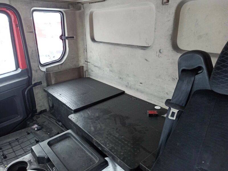 Shacman (Shaanxi) SX 8x4 Самосвал — фото 10