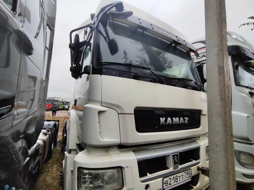 КамАЗ 5490 4x2 Седельный тягач
