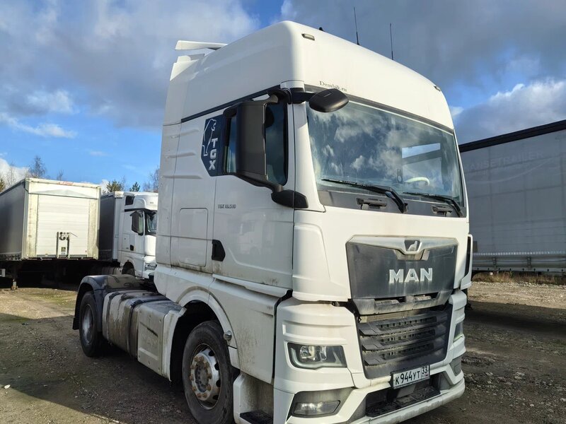 MAN TGX 4x2 Седельный тягач — фото 2